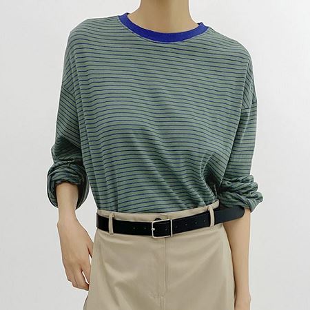Dongdaemum Women’s Shirts, Tops & T-Shirts, a testament to the elegance and quality of wholesale Korean fashion.