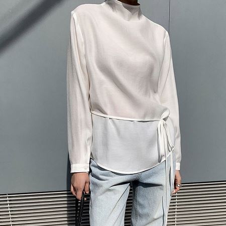 Dongdaemum Women’s Shirts, Tops & T-Shirts, a testament to the elegance and quality of wholesale Korean fashion.