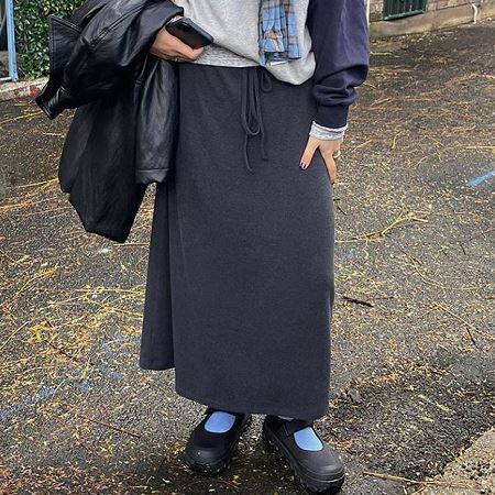 Dongdaemum Women’s Dresses, a testament to the elegance and quality of wholesale Korean fashion.