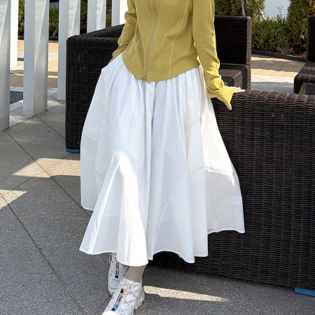 Dongdaemum Women’s Dresses, a testament to the elegance and quality of wholesale Korean fashion.