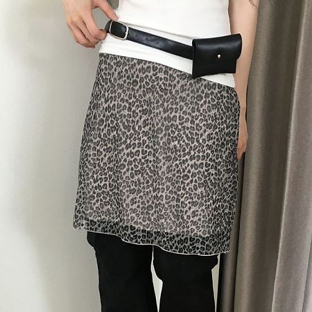 Dongdaemum Women’s Dresses, a testament to the elegance and quality of wholesale Korean fashion.