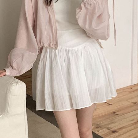 Dongdaemum Women’s Dresses, a testament to the elegance and quality of wholesale Korean fashion.