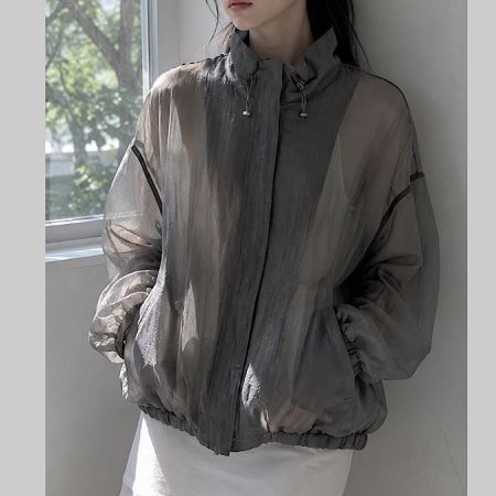 Dongdaemum Women’s Coats & Jackets, a testament to the elegance and quality of wholesale Korean fashion.