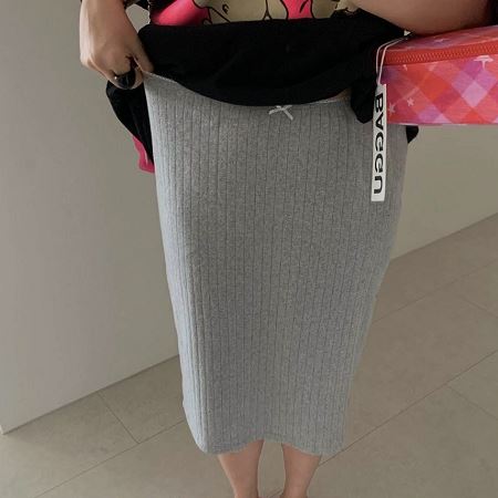 Dongdaemum Women’s Dresses, a testament to the elegance and quality of wholesale Korean fashion.