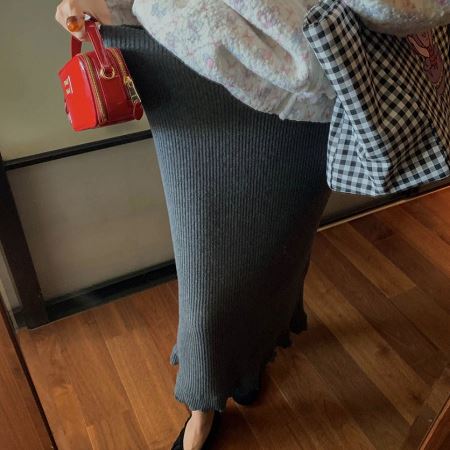 Dongdaemum Women’s Dresses, a testament to the elegance and quality of wholesale Korean fashion.