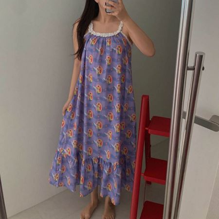 Dongdaemum Women’s Dresses, a testament to the elegance and quality of wholesale Korean fashion.