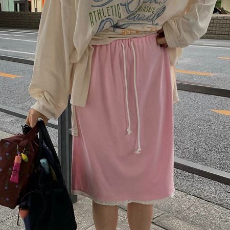 Dongdaemum Women’s Dresses, a testament to the elegance and quality of wholesale Korean fashion.