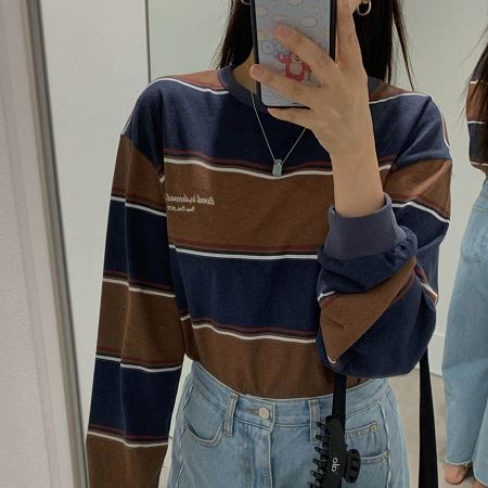 Dongdaemum Women’s Shirts, Tops & T-Shirts, a testament to the elegance and quality of wholesale Korean fashion.
