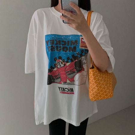 Dongdaemum Women’s Shirts, Tops & T-Shirts, a testament to the elegance and quality of wholesale Korean fashion.