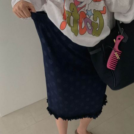 Dongdaemum Women’s Dresses, a testament to the elegance and quality of wholesale Korean fashion.