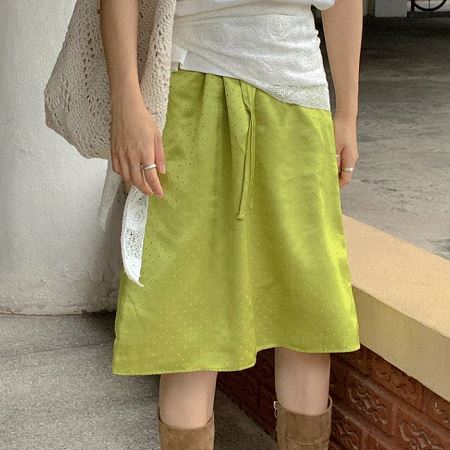 Dongdaemum Women’s Dresses, a testament to the elegance and quality of wholesale Korean fashion.