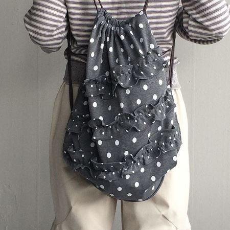 Dongdaemum Women’s Handbags, a testament to the elegance and quality of wholesale Korean fashion.