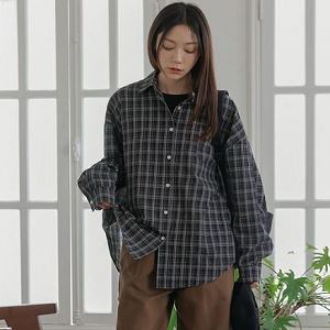 Dongdaemum Women’s Shirts, Tops & T-Shirts, a testament to the elegance and quality of wholesale Korean fashion.