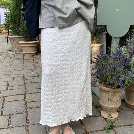 Dongdaemum Women’s Dresses, a testament to the elegance and quality of wholesale Korean fashion.