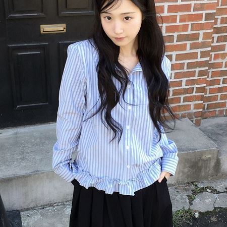 Dongdaemum Women’s Shirts, Tops & T-Shirts, a testament to the elegance and quality of wholesale Korean fashion.