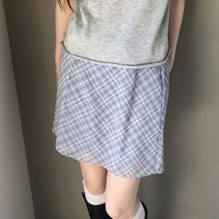 Dongdaemum Women’s Dresses, a testament to the elegance and quality of wholesale Korean fashion.