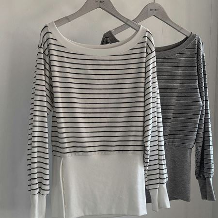 Dongdaemum Women’s Shirts, Tops & T-Shirts, a testament to the elegance and quality of wholesale Korean fashion.