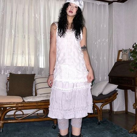 Dongdaemum Women’s Dresses, a testament to the elegance and quality of wholesale Korean fashion.