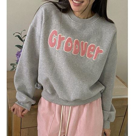 Dongdaemum Women’s Shirts, Tops & T-Shirts, a testament to the elegance and quality of wholesale Korean fashion.