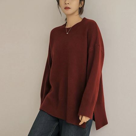 Dongdaemum Women’s Shirts, Tops & T-Shirts, a testament to the elegance and quality of wholesale Korean fashion.