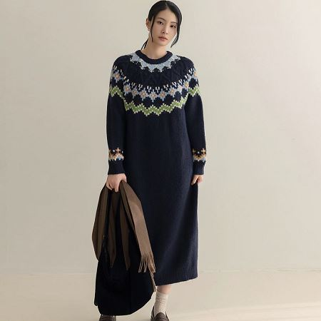 Dongdaemum Women’s Dresses, a testament to the elegance and quality of wholesale Korean fashion.