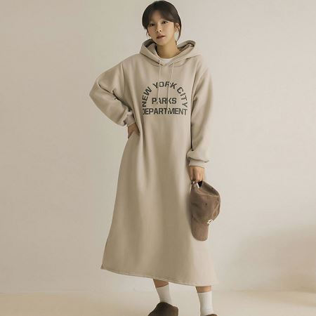 Dongdaemum Women’s Dresses, a testament to the elegance and quality of wholesale Korean fashion.