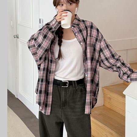 Dongdaemum Women’s Shirts, Tops & T-Shirts, a testament to the elegance and quality of wholesale Korean fashion.