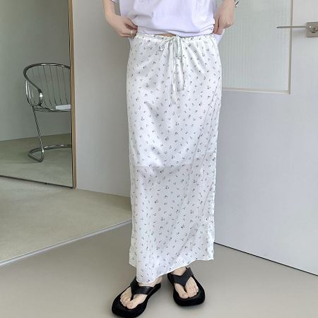 Dongdaemum Women’s Dresses, a testament to the elegance and quality of wholesale Korean fashion.
