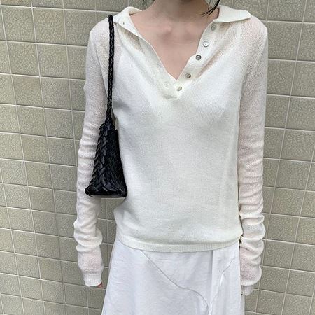 Dongdaemum Women’s Shirts, Tops & T-Shirts, a testament to the elegance and quality of wholesale Korean fashion.
