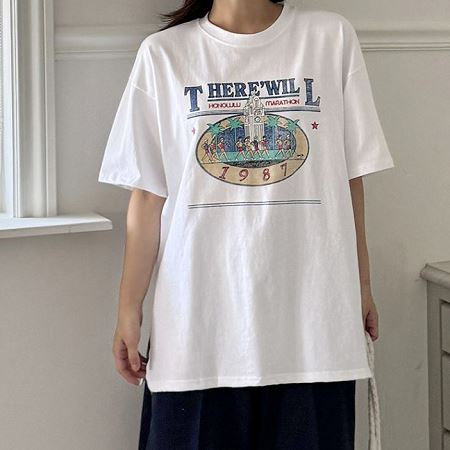 Dongdaemum Women’s Shirts, Tops & T-Shirts, a testament to the elegance and quality of wholesale Korean fashion.
