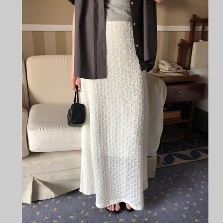 Dongdaemum Women’s Dresses, a testament to the elegance and quality of wholesale Korean fashion.