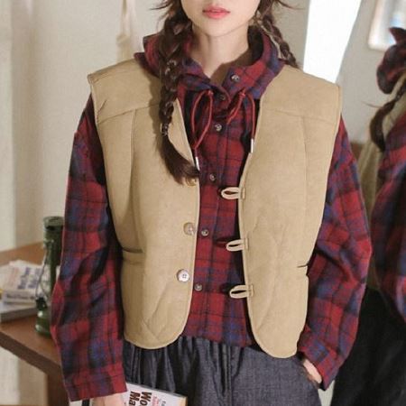 A variety of Dongdaemum Women’s Coats & Jackets, reflecting the sophistication of Korean fashion.