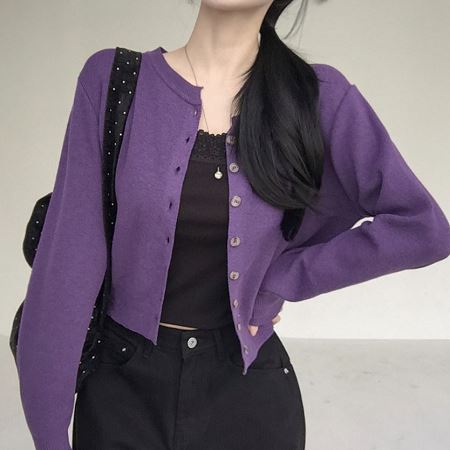 Dongdaemum Women’s Coats & Jackets, a testament to the elegance and quality of wholesale Korean fashion.