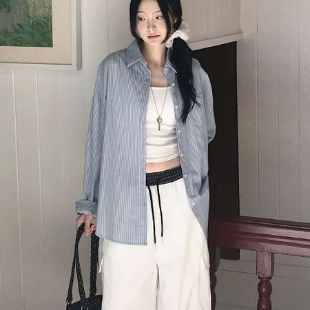 Dongdaemum Women’s Shirts, Tops & T-Shirts, a testament to the elegance and quality of wholesale Korean fashion.