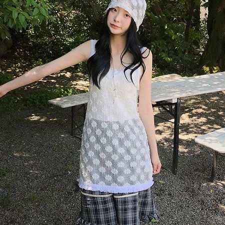 Dongdaemum Women’s Dresses, a testament to the elegance and quality of wholesale Korean fashion.