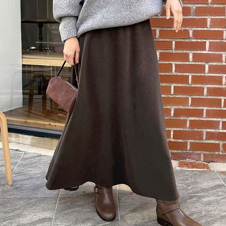 A collection of Dongdaemum Women’s Dresses, encapsulating the charm of Korean fashion.