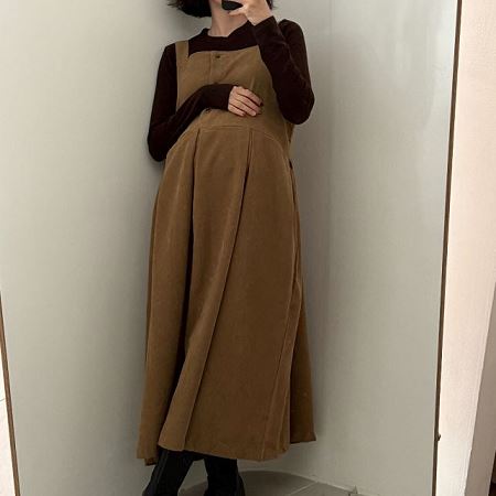 Dongdaemum Women’s Dresses, a testament to the elegance and quality of wholesale Korean fashion.