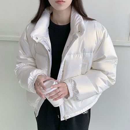 Dongdaemum Women’s Coats & Jackets, a testament to the elegance and quality of wholesale Korean fashion.