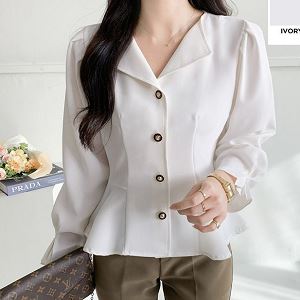 Dongdaemum Women’s Shirts, Tops & T-Shirts, a testament to the elegance and quality of wholesale Korean fashion.