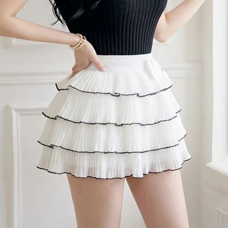 Dongdaemum Women’s Dresses, a testament to the elegance and quality of wholesale Korean fashion.