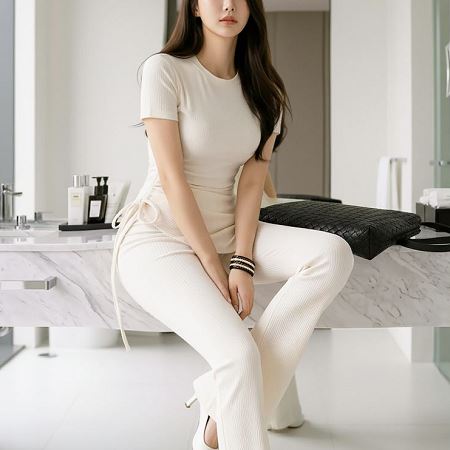 Dongdaemum Women’s One-Pieces, a testament to the elegance and quality of wholesale Korean fashion.