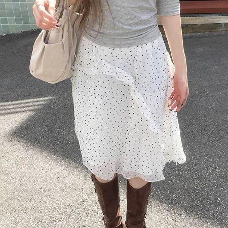 Dongdaemum Women’s Dresses, a testament to the elegance and quality of wholesale Korean fashion.