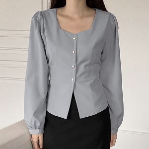 Dongdaemum Women’s Shirts, Tops & T-Shirts, a testament to the elegance and quality of wholesale Korean fashion.