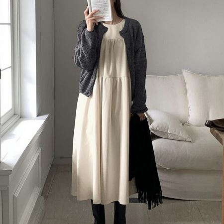 Dongdaemum Women’s Dresses, a testament to the elegance and quality of wholesale Korean fashion.