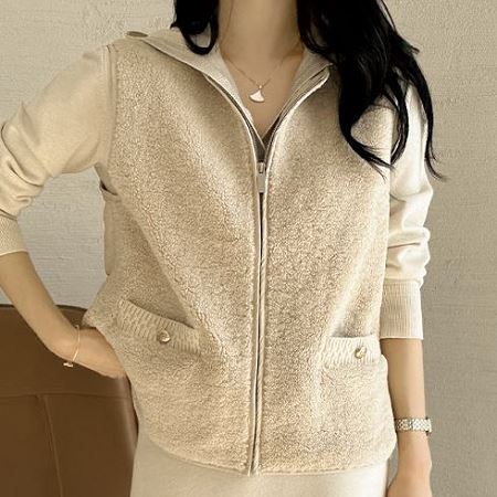 Dongdaemum Women’s Coats & Jackets, a testament to the elegance and quality of wholesale Korean fashion.