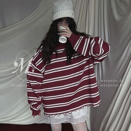 Dongdaemum Women’s Shirts, Tops & T-Shirts, a testament to the elegance and quality of wholesale Korean fashion.