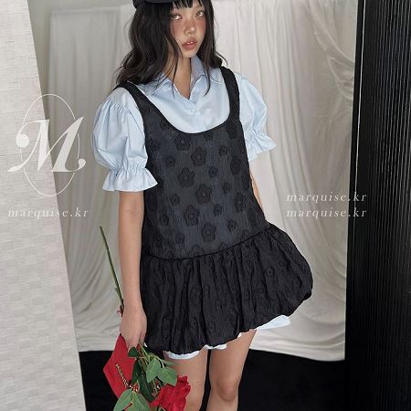 Dongdaemum Women’s Dresses, a testament to the elegance and quality of wholesale Korean fashion.