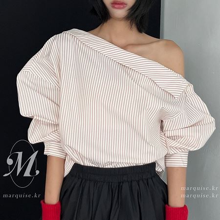 Dongdaemum Women’s Shirts, Tops & T-Shirts, a testament to the elegance and quality of wholesale Korean fashion.