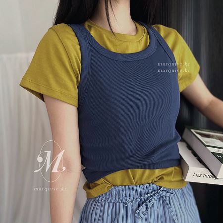Dongdaemum Women’s Shirts, Tops & T-Shirts, a testament to the elegance and quality of wholesale Korean fashion.
