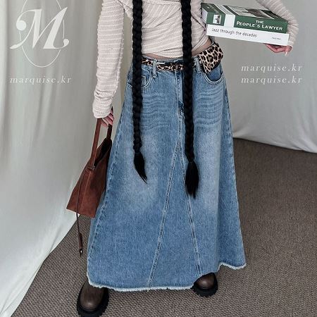 Dongdaemum Women’s Dresses, a testament to the elegance and quality of wholesale Korean fashion.